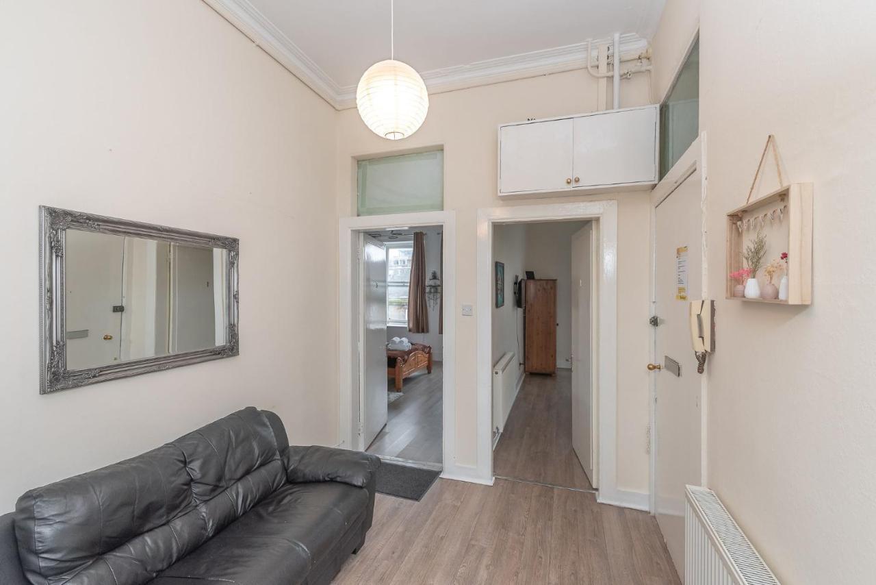 Spacious Ensuite Rooms In Edinburgh City Centre - Excellent Location Екстериор снимка