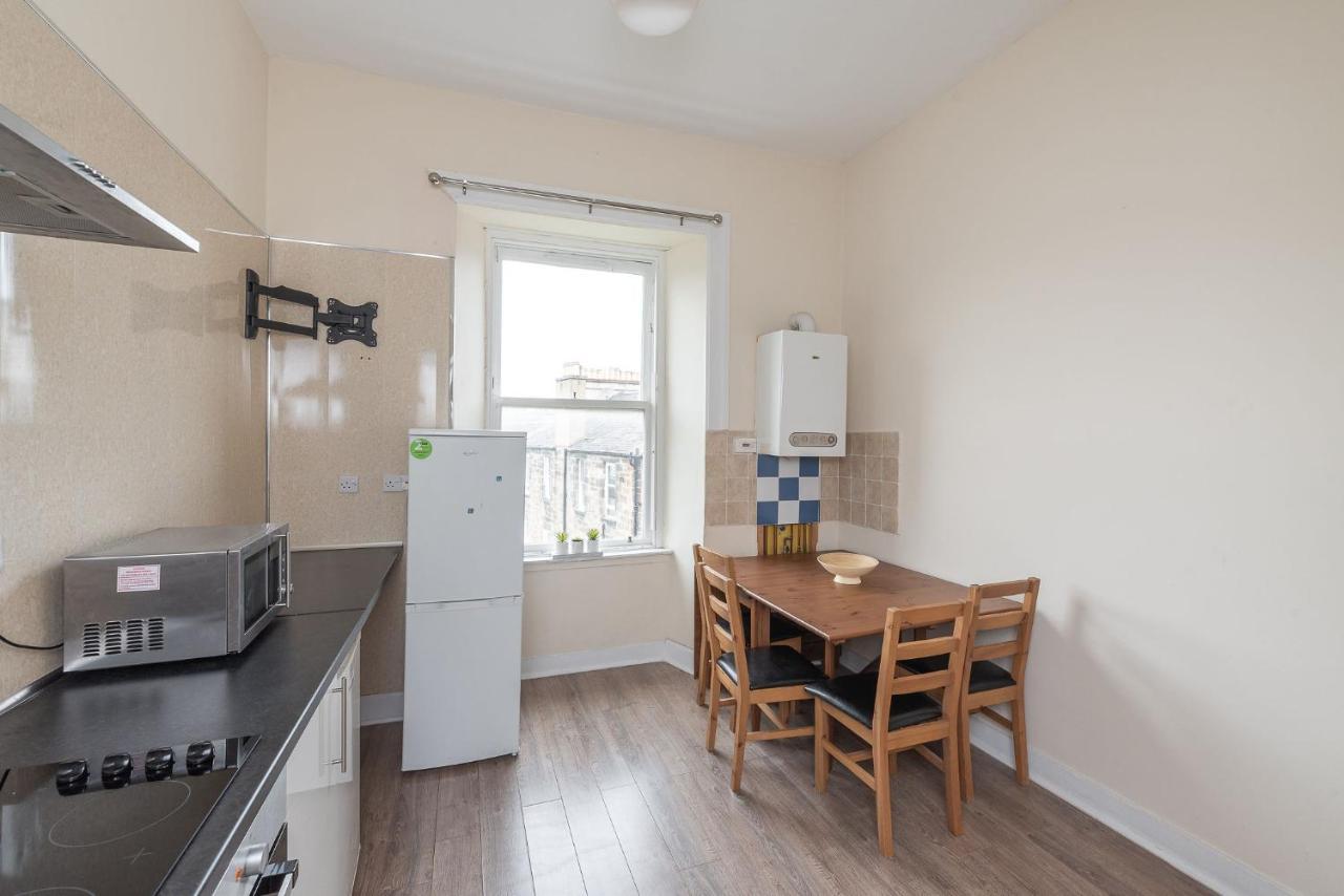 Spacious Ensuite Rooms In Edinburgh City Centre - Excellent Location Екстериор снимка