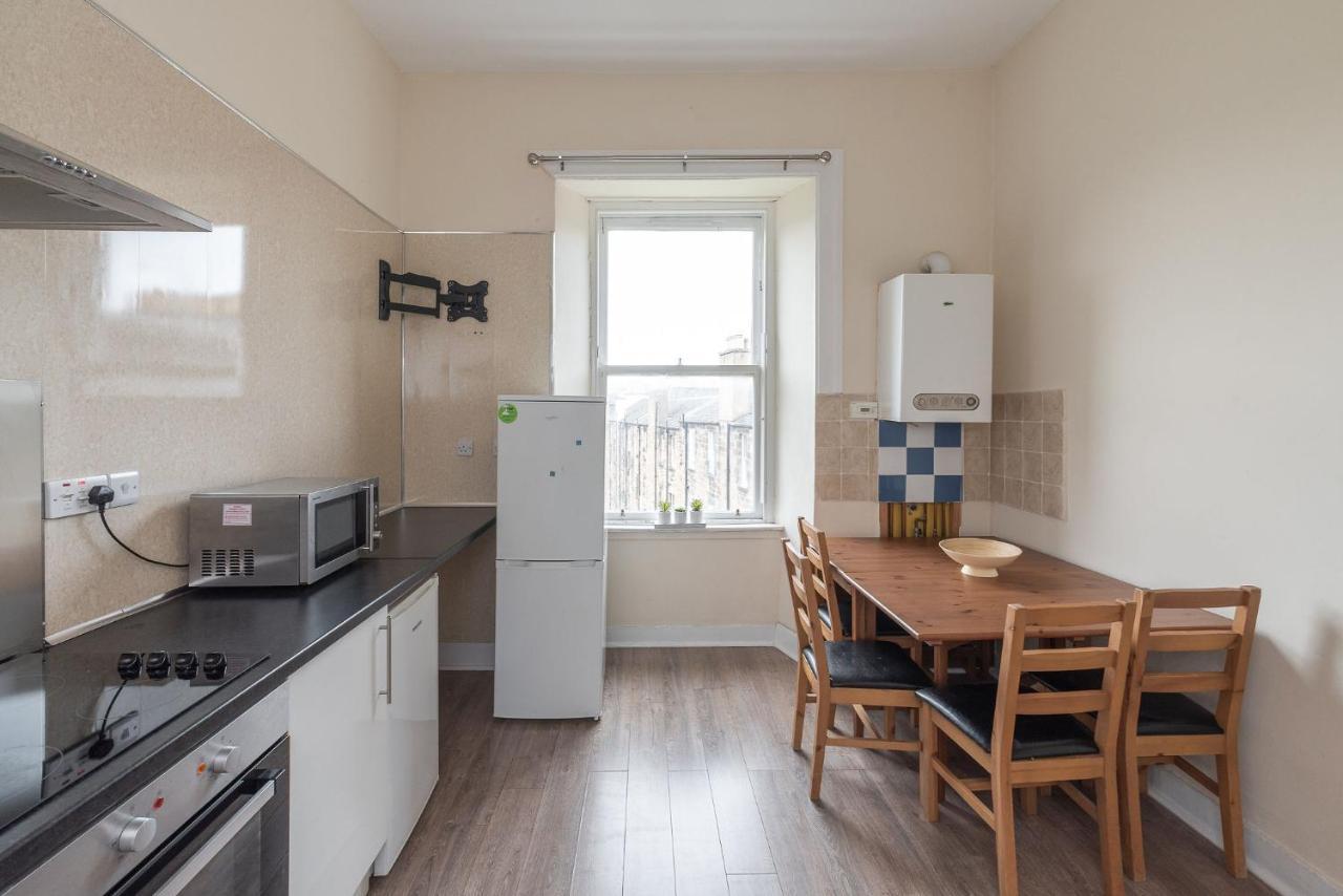 Spacious Ensuite Rooms In Edinburgh City Centre - Excellent Location Екстериор снимка