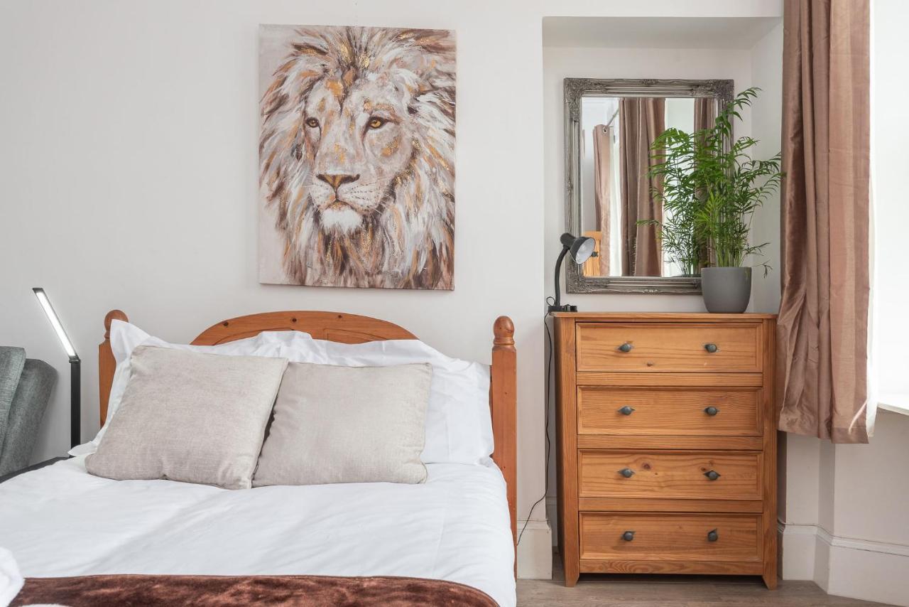 Spacious Ensuite Rooms In Edinburgh City Centre - Excellent Location Екстериор снимка