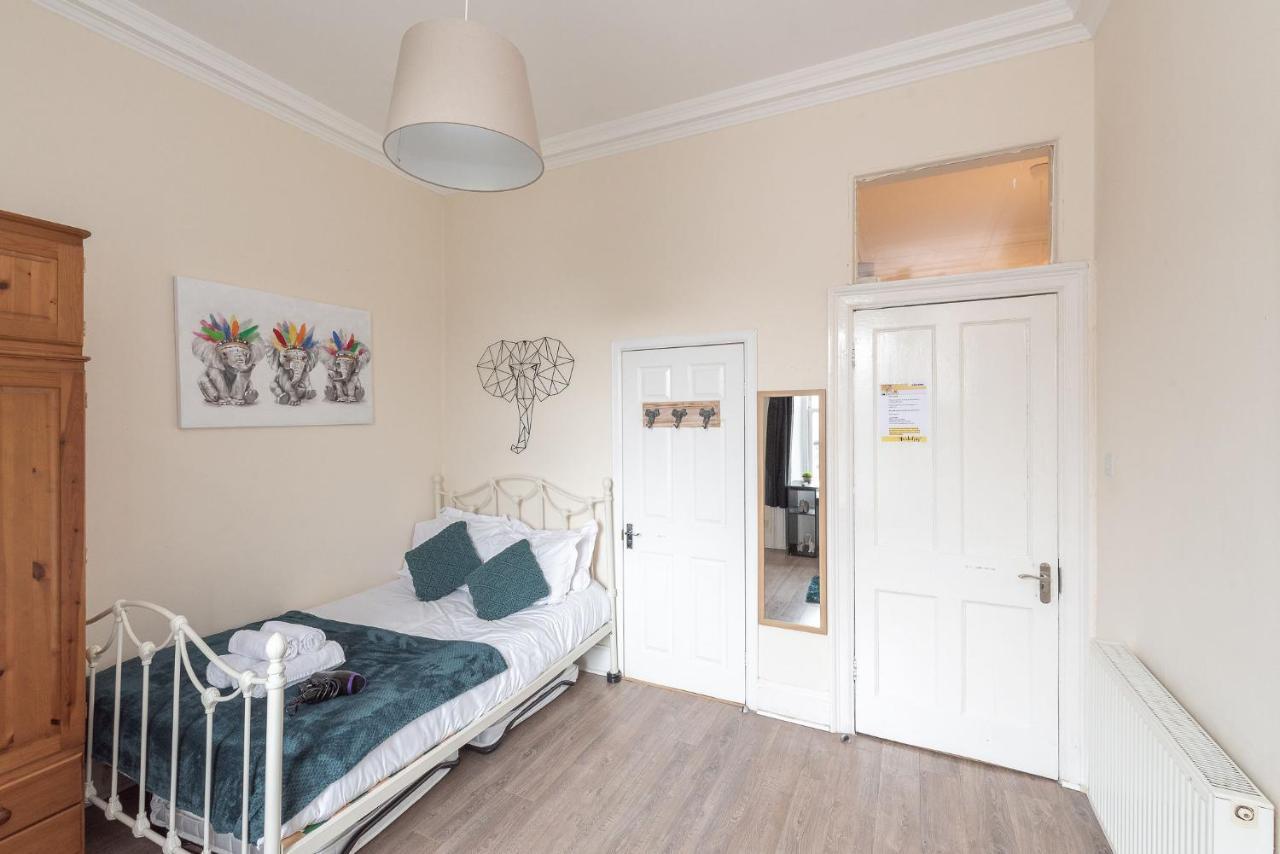 Spacious Ensuite Rooms In Edinburgh City Centre - Excellent Location Екстериор снимка