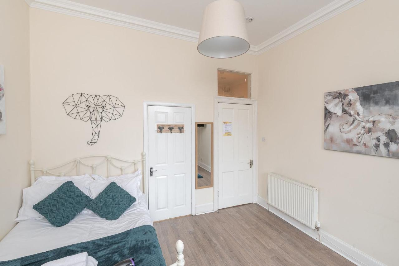 Spacious Ensuite Rooms In Edinburgh City Centre - Excellent Location Екстериор снимка