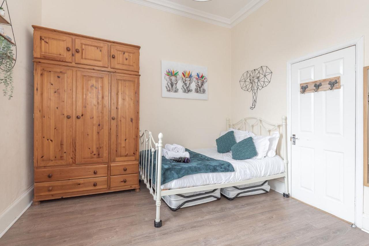 Spacious Ensuite Rooms In Edinburgh City Centre - Excellent Location Екстериор снимка