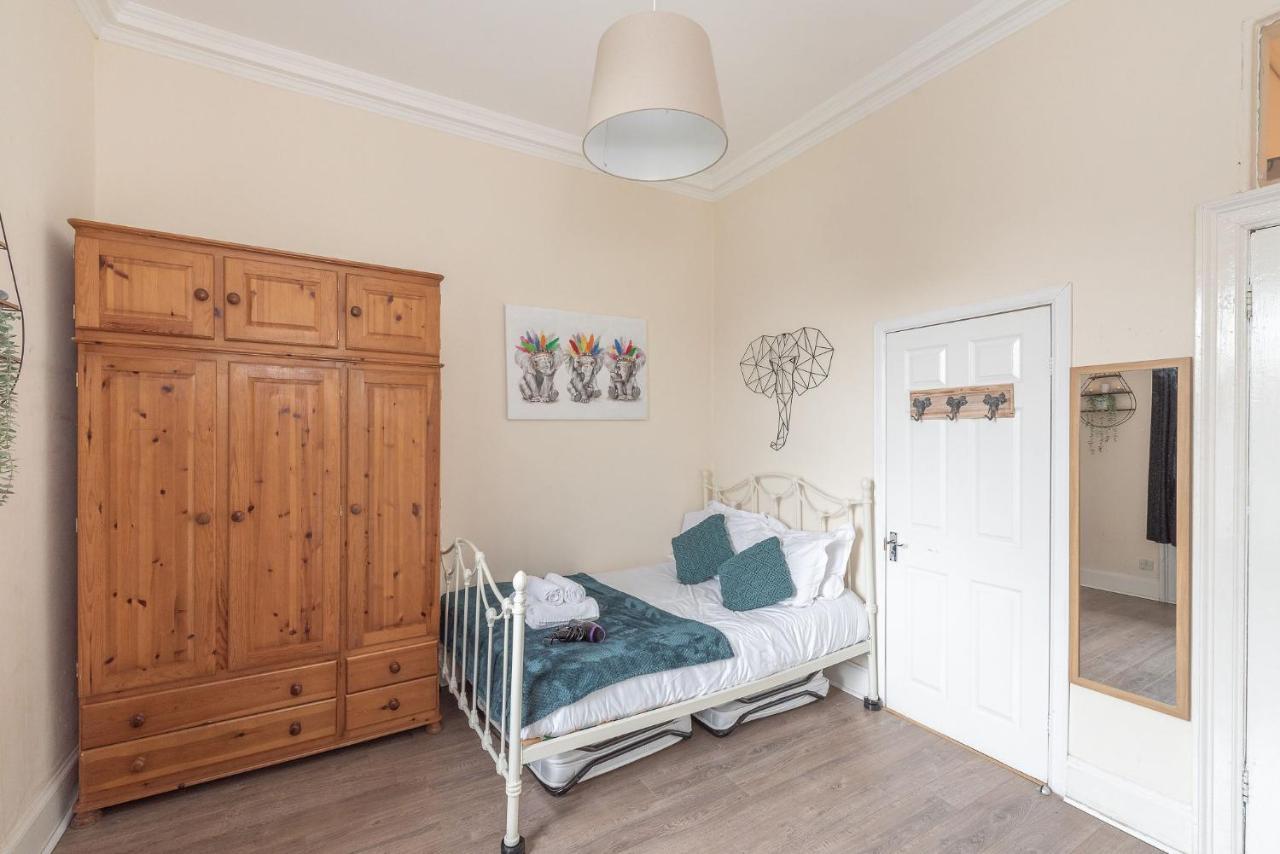 Spacious Ensuite Rooms In Edinburgh City Centre - Excellent Location Екстериор снимка